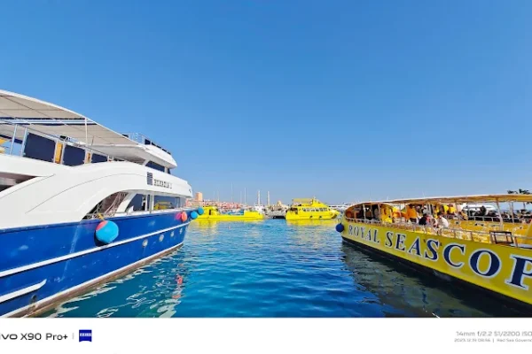 Amazing Royal Seascope Submarine with Snorkel in Hurghada