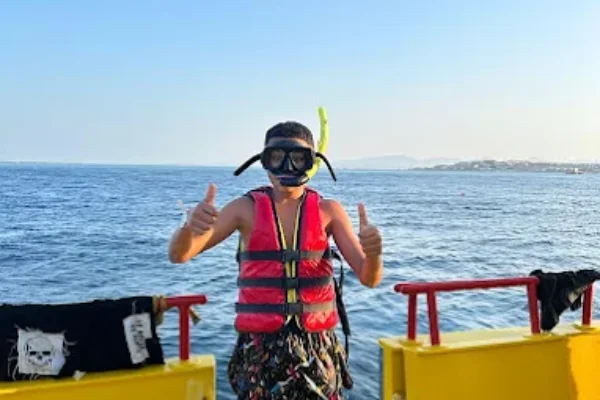 Amazing Royal Seascope Submarine with Snorkel in Hurghada
